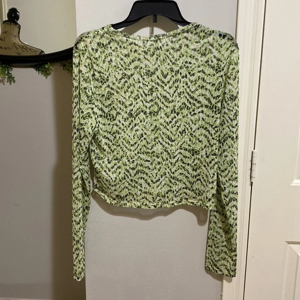 BarIII Sheer Long Sleeve Crop - Picture 3 of 5
